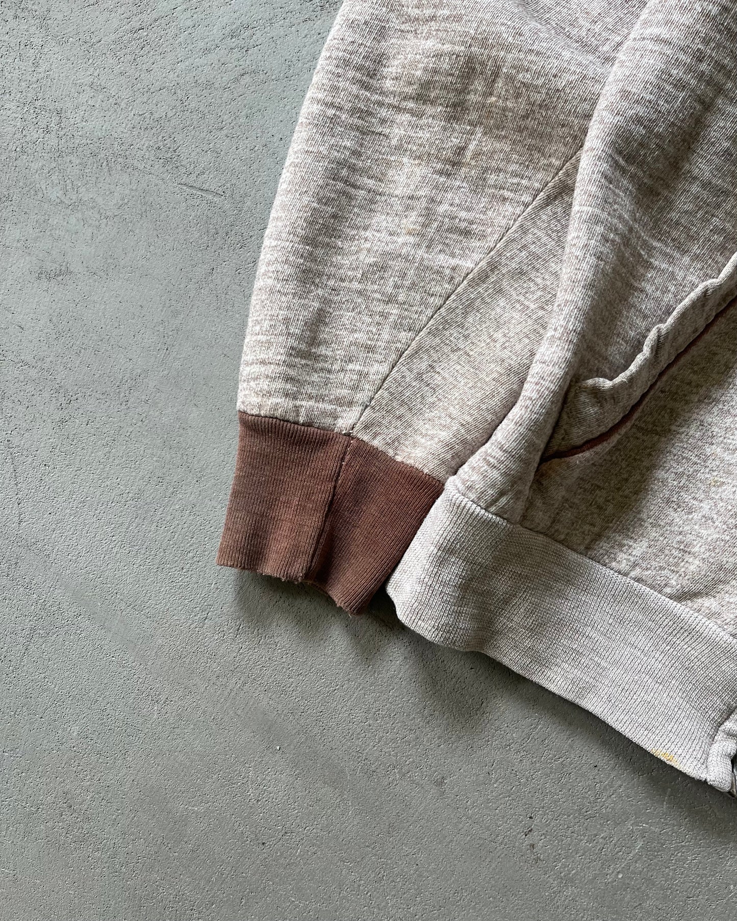 Années 70 - Sweat à capuche zippé marron chiné vieilli - TP