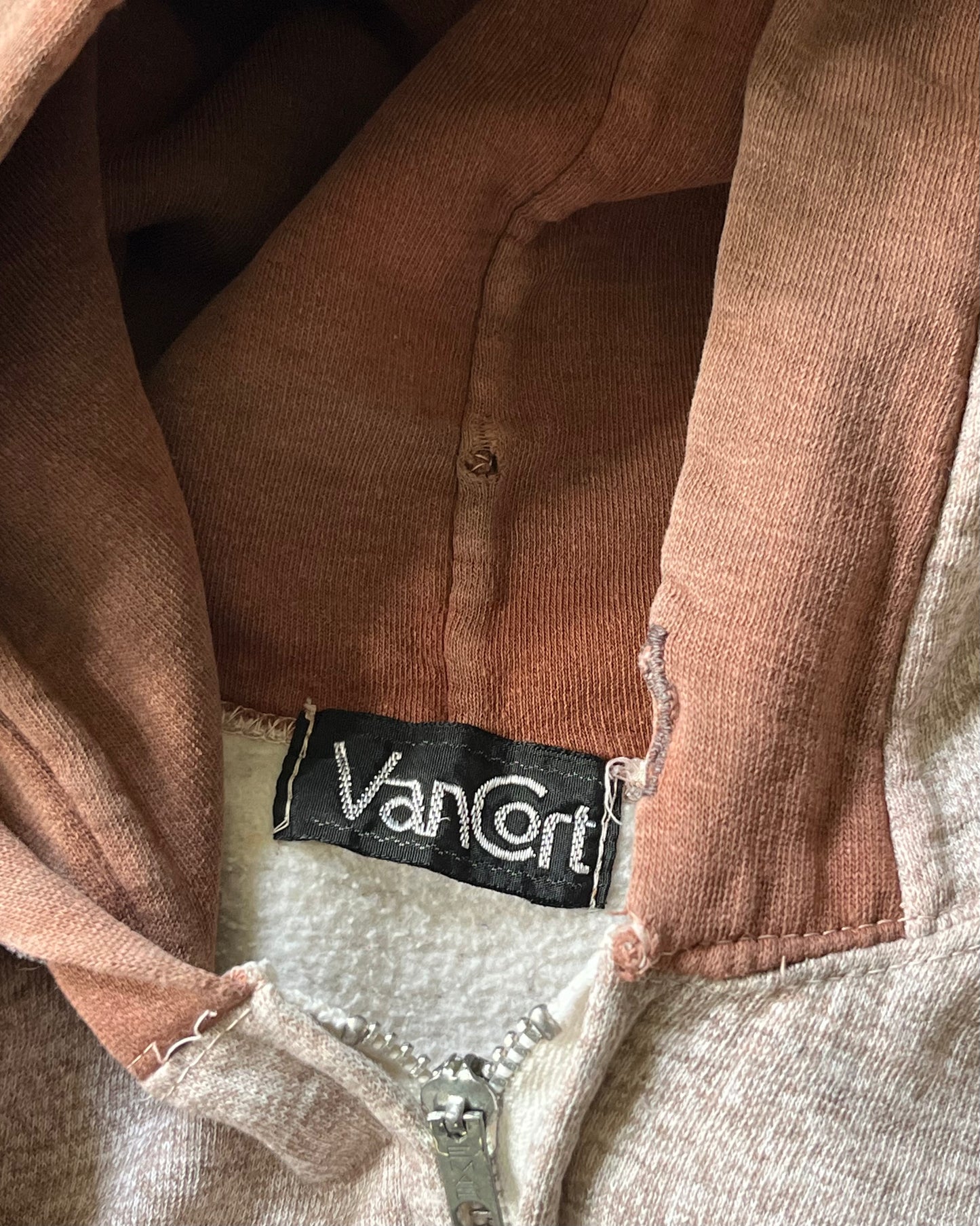 Années 70 - Sweat à capuche zippé marron chiné vieilli - TP