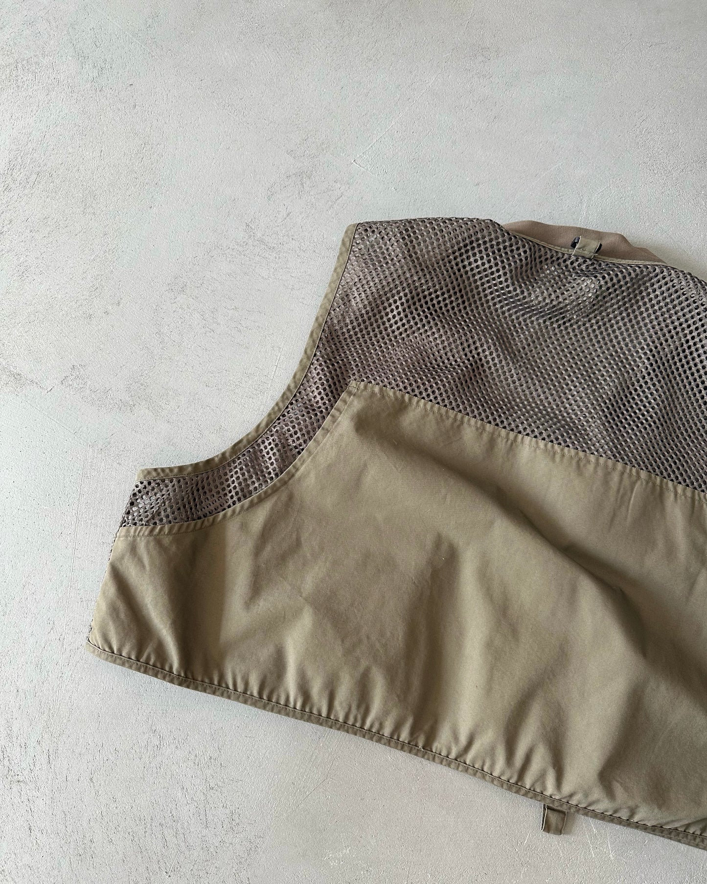 2000s - Khaki Orvis Fishing Vest - L/XL