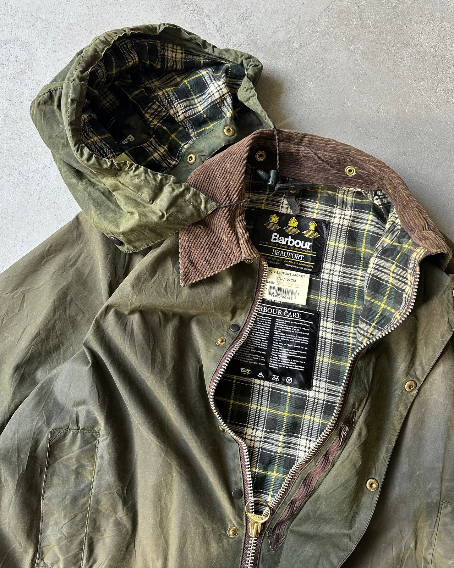 1990s - Distressed Green Barbour Beaufort Jacket - 42