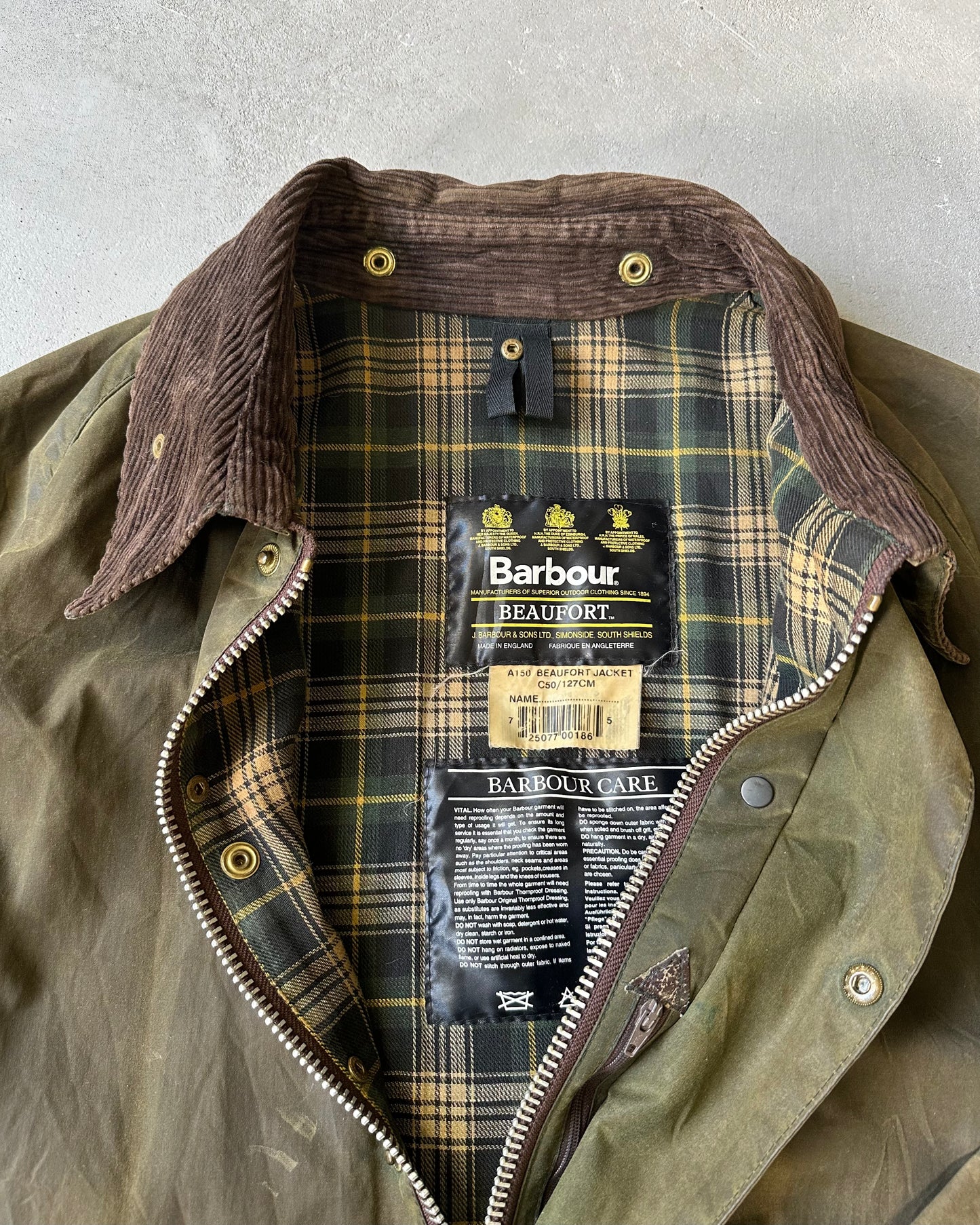 1990s - Distressed Green Barbour Beaufort Jacket - 50