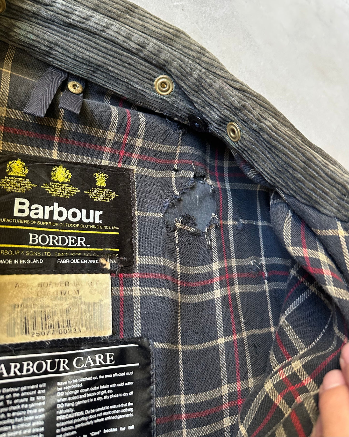 1990s - Distressed Dark Navy Barbour Border Jacket - 46