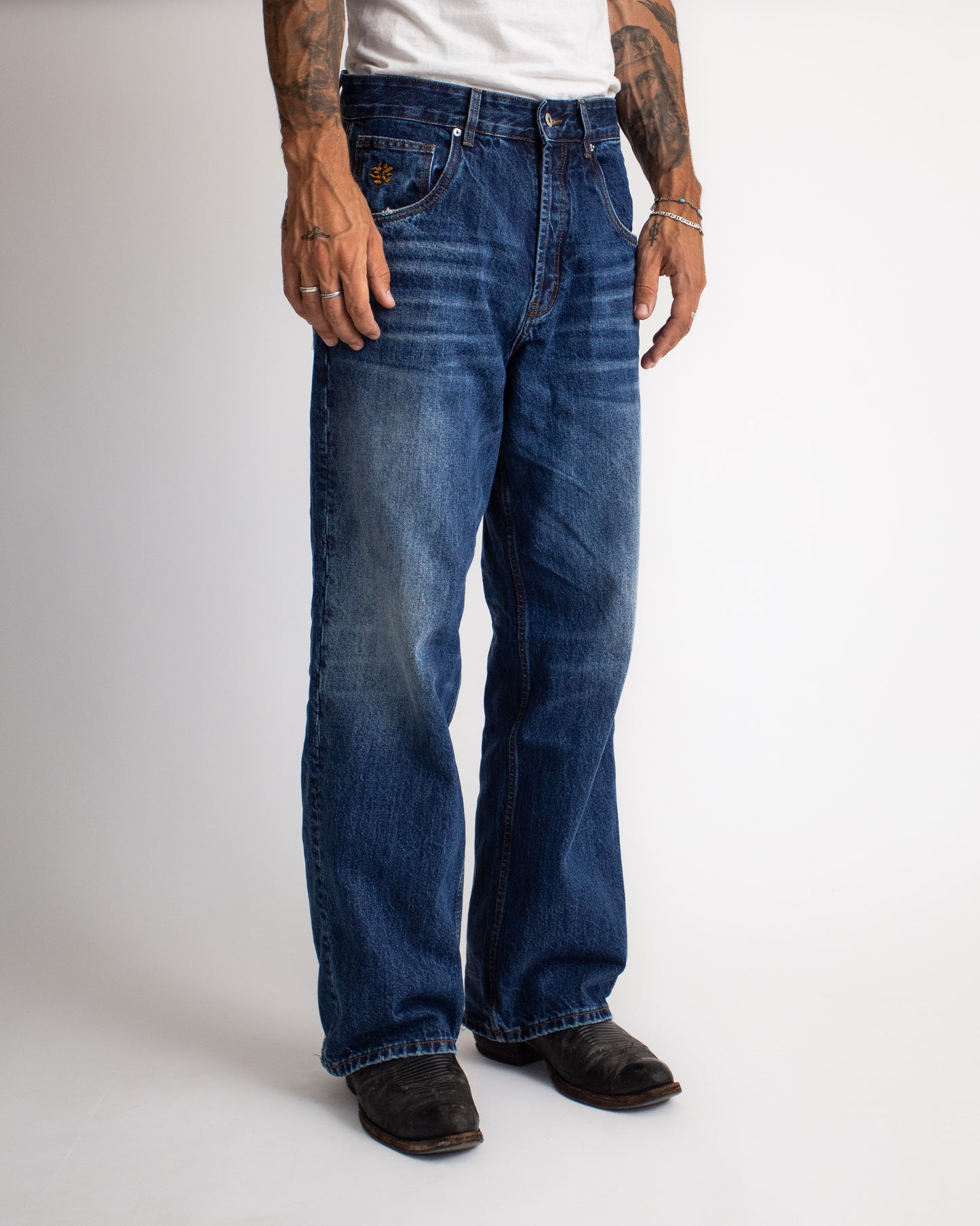 Souvenir Loose Cut Jeans - Washed
