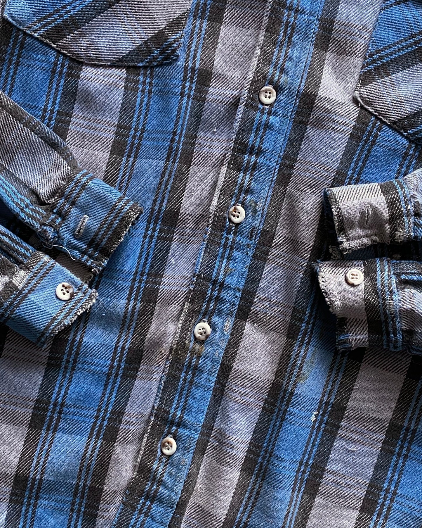 1990s - Blue/Grey Plaid Repaired Cotton Flannel - L/XL